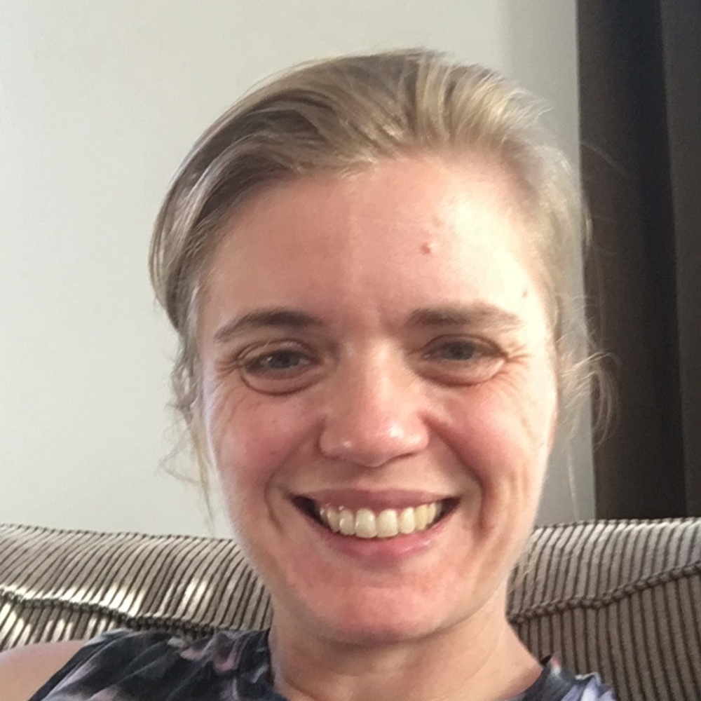 Meet your Posher, Jasmine